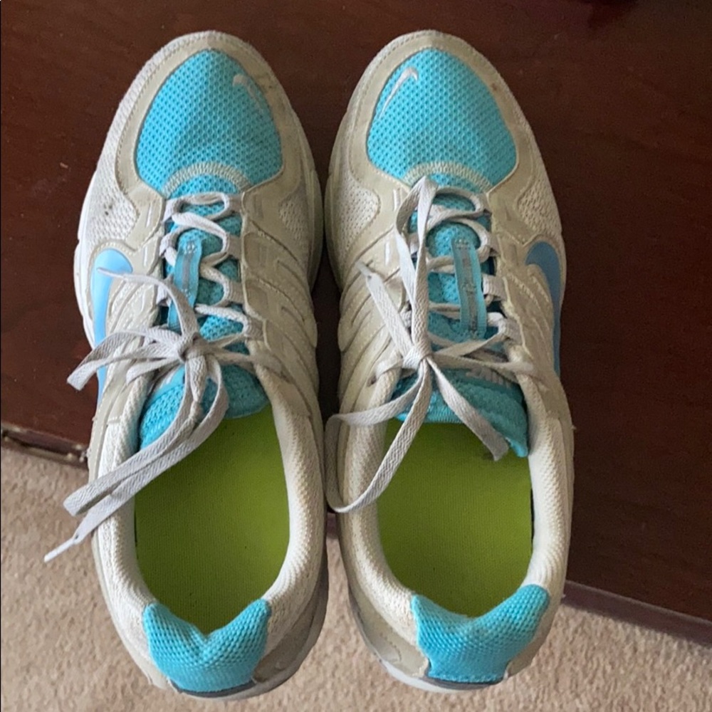 Nike + blue & white sneakers size 9 - Picture 1 of 4